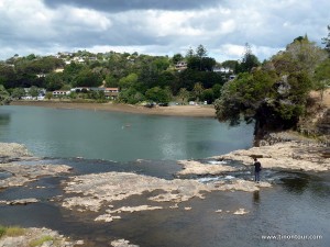 weltreise-2013-04-neuseeland-02-northland_P1050507 Harura Falls in Paihia