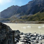 Eisbrocken im Gletschersee am Mt. Cook