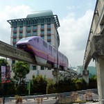 Mit der Expressbahn vom Festland auf die Sentosa-Insel