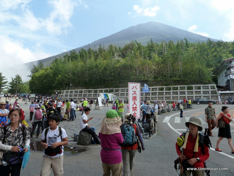 Da soll es rauf gehen: der Mt. Fuji ... Wahrzeichen Japans und noch immer ein aktiver Vulkan (letzter Ausbruch war jedoch 1707)