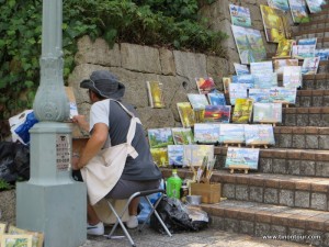 Leicht südeuropäischen in Kobe - u.a. dank Straßenkünstler und auch diverser kleiner Cafés